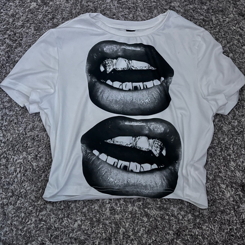 Womens Cropped Graphic Tee